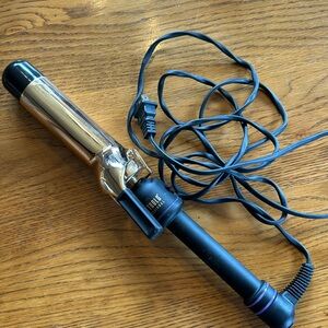Hot Tools Curling Iron